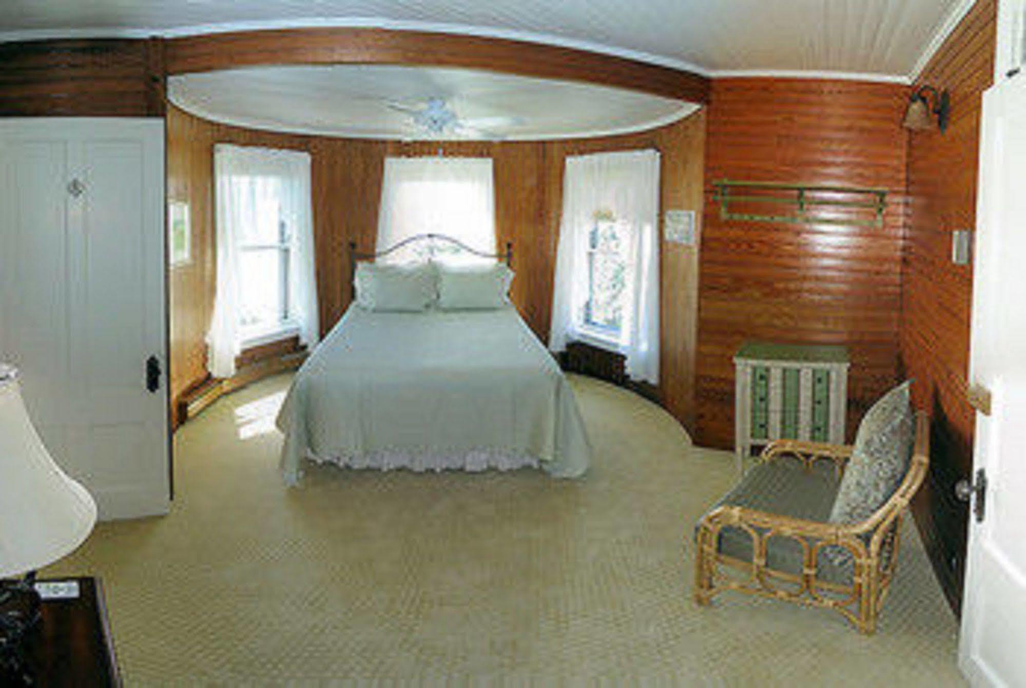 Georgetown Grey Havens Inn חדר תמונה